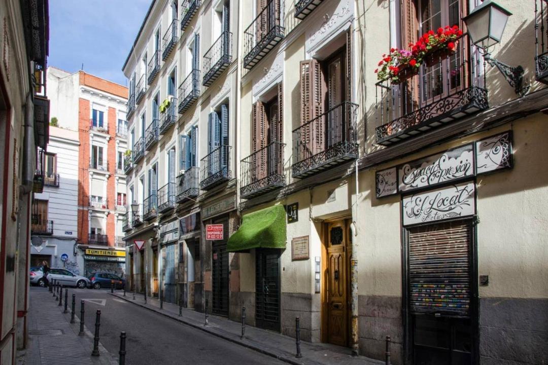 Renovated And Modern- 3bd 2bth- Anton Martin Apartament